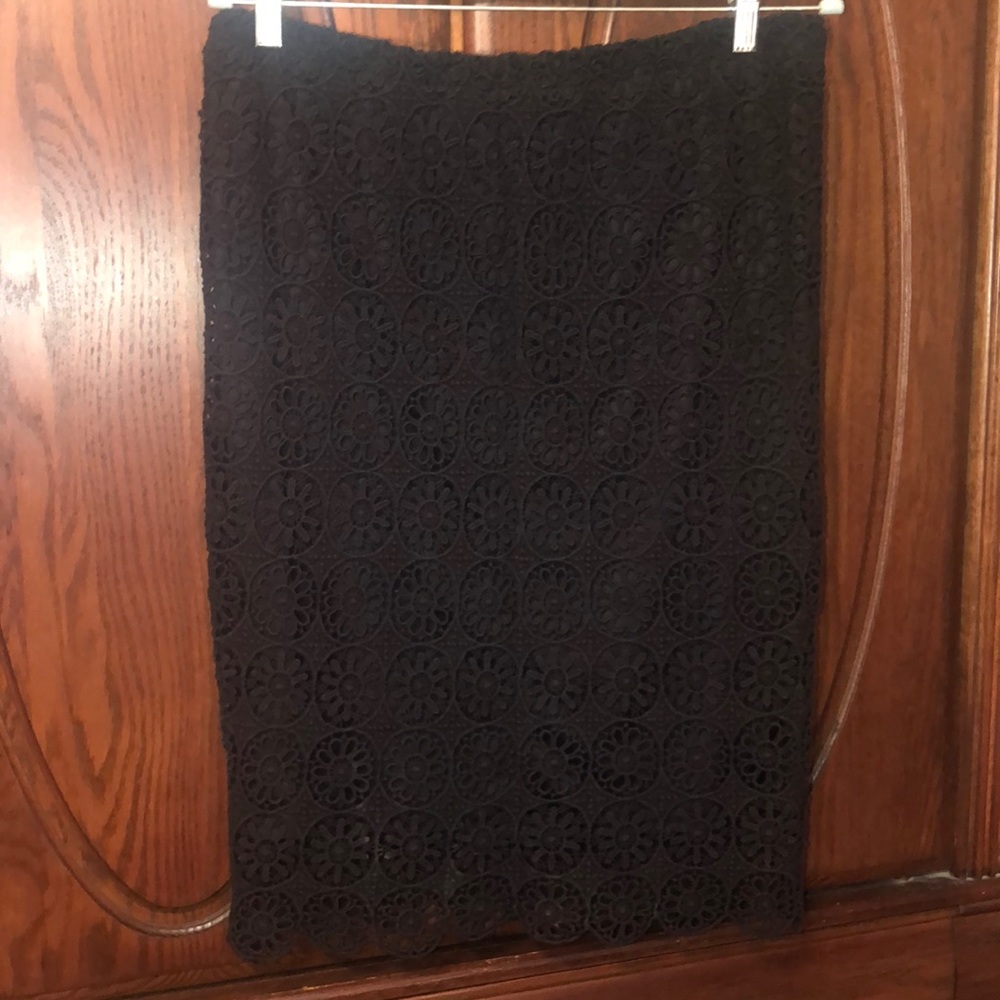 Bar III size xl black lace skirt NWT Manila